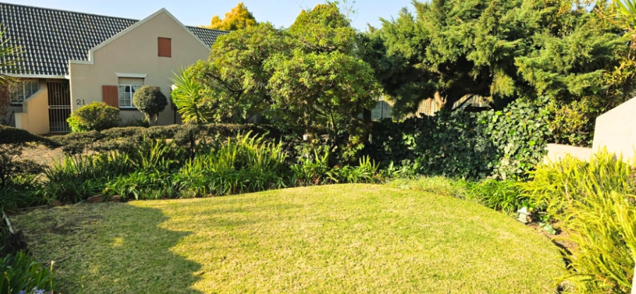 2 Bedroom Property for Sale in Albertsdal Gauteng