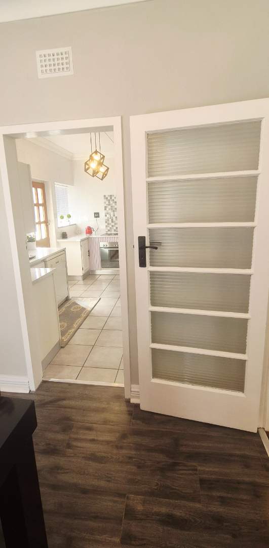 3 Bedroom Property for Sale in South Crest Gauteng