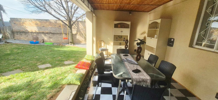 3 Bedroom Property for Sale in South Crest Gauteng
