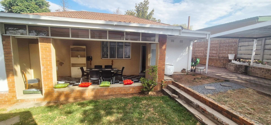 3 Bedroom Property for Sale in South Crest Gauteng