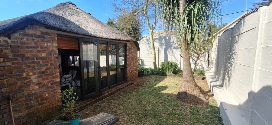 3 Bedroom Property for Sale in South Crest Gauteng