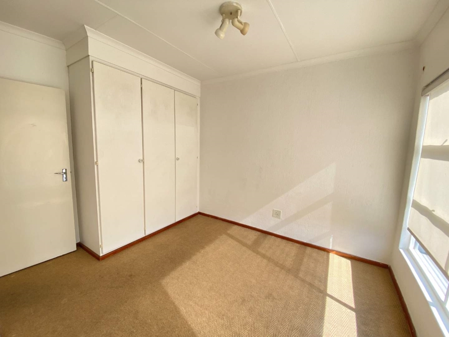 2 Bedroom Property for Sale in Bassonia Gauteng