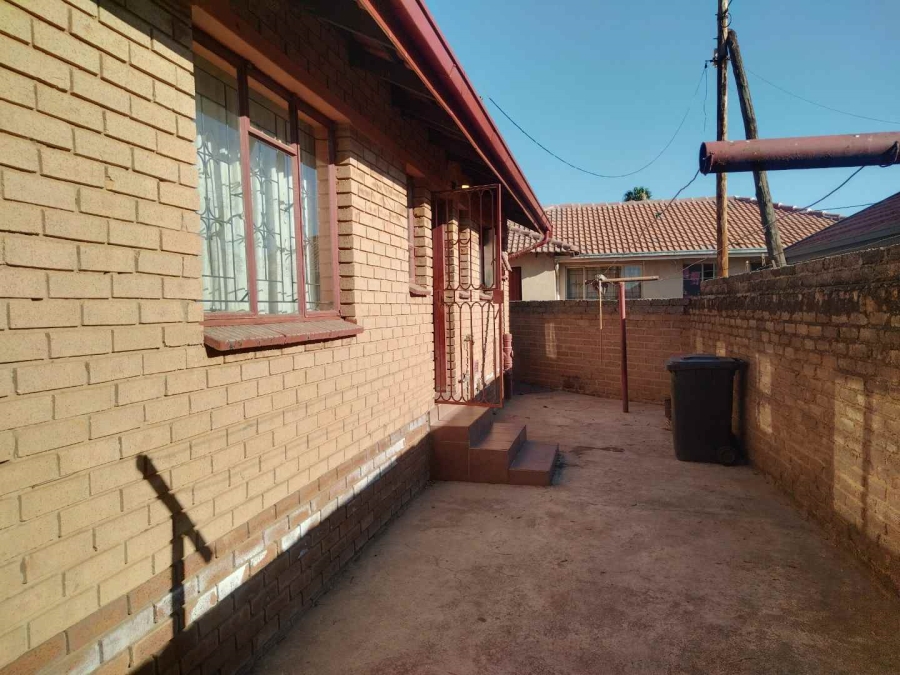 To Let 3 Bedroom Property for Rent in Soshanguve M Gauteng
