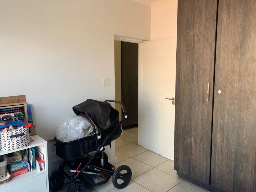 2 Bedroom Property for Sale in Oakdene Gauteng