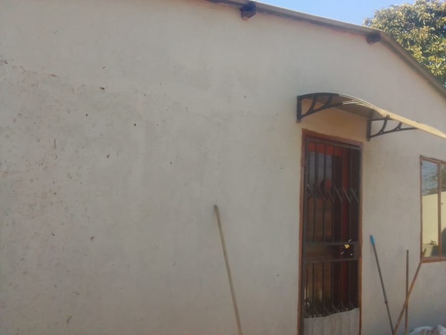 To Let 2 Bedroom Property for Rent in Soshanguve South Gauteng
