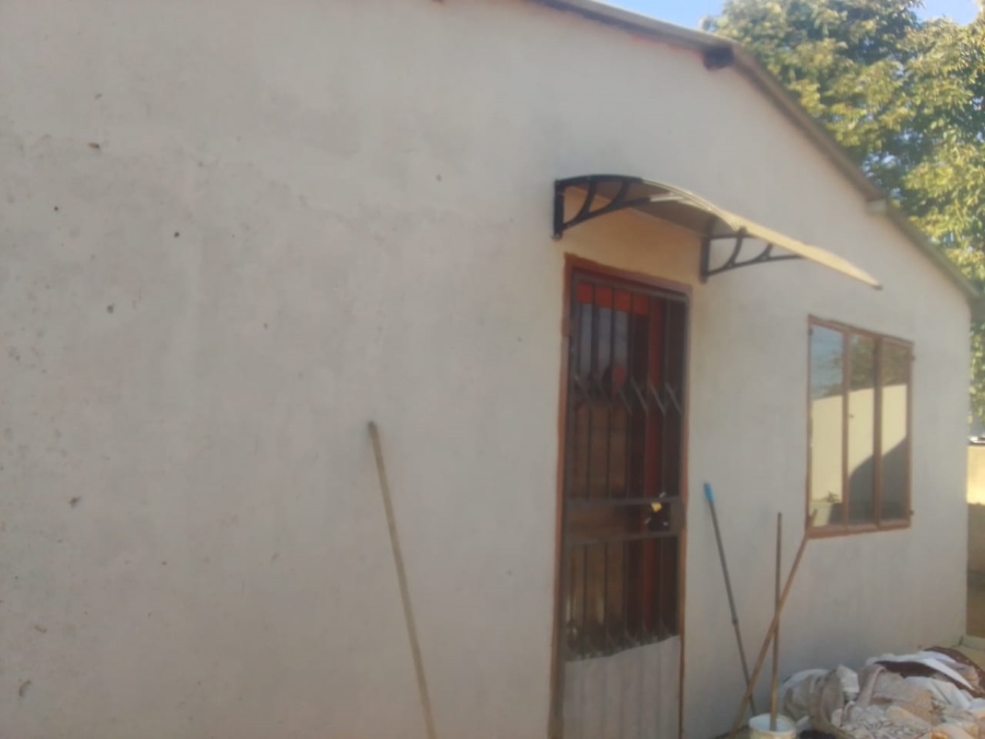 To Let 2 Bedroom Property for Rent in Soshanguve South Gauteng
