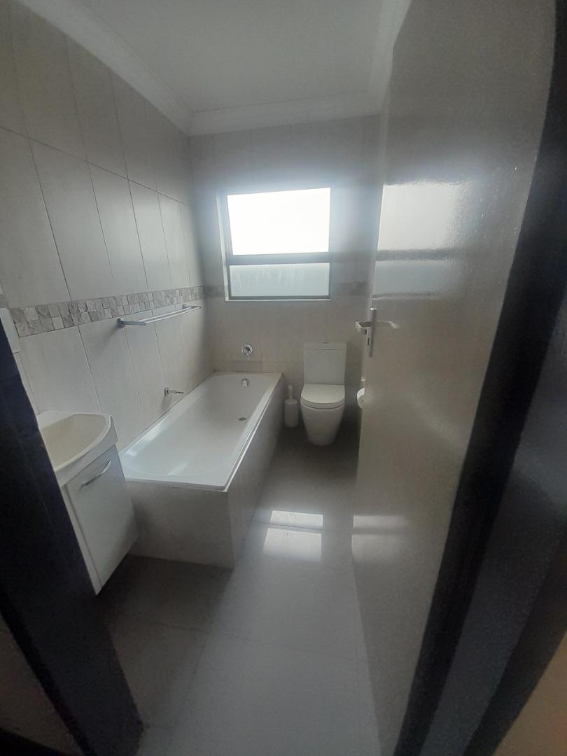 3 Bedroom Property for Sale in The Orchards Gauteng