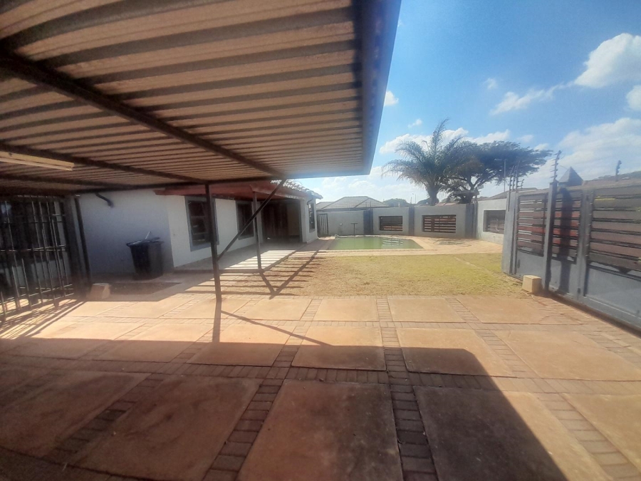 3 Bedroom Property for Sale in The Orchards Gauteng