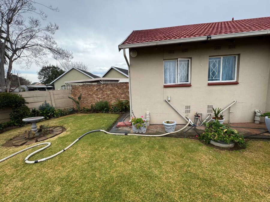 4 Bedroom Property for Sale in Verwoerdpark Gauteng
