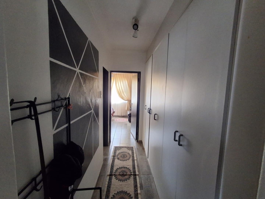 3 Bedroom Property for Sale in Liefde en Vrede Gauteng