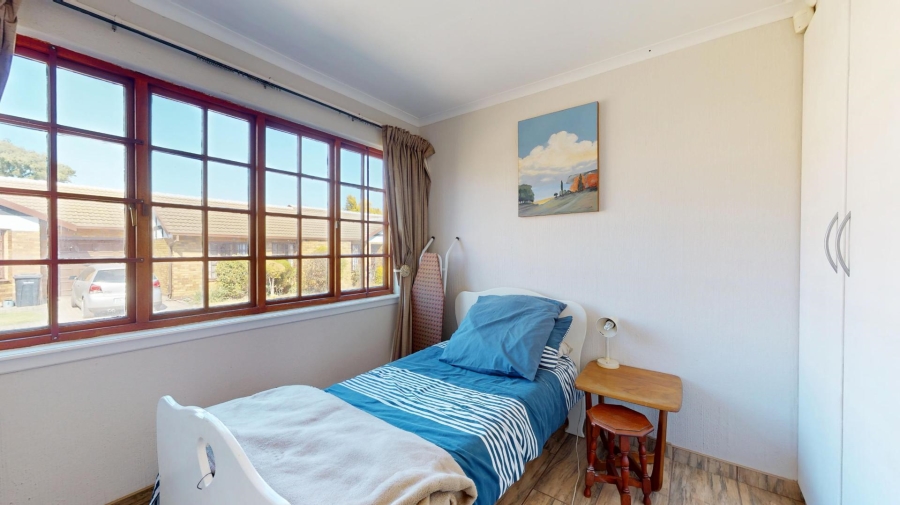 3 Bedroom Property for Sale in Goedeburg Gauteng