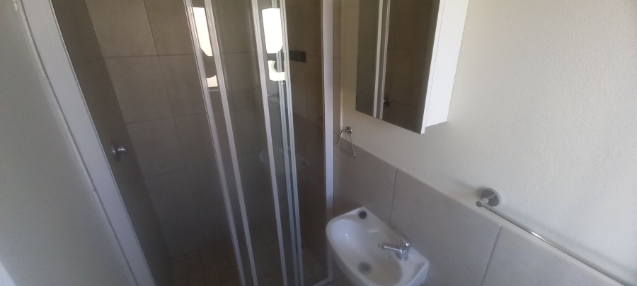 2 Bedroom Property for Sale in Norton Home Estate AH Gauteng