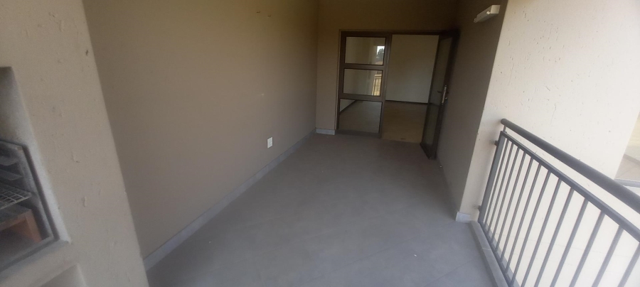 2 Bedroom Property for Sale in Norton Home Estate AH Gauteng