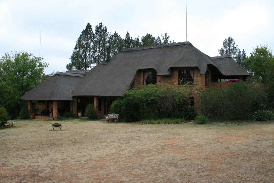 4 Bedroom Property for Sale in Zonnehoewe A H Gauteng
