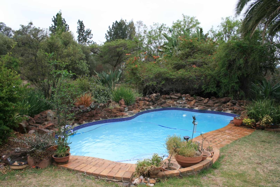 4 Bedroom Property for Sale in Zonnehoewe A H Gauteng
