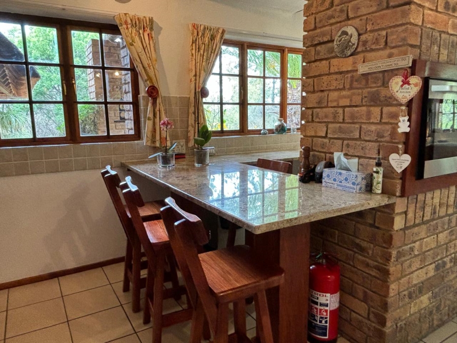 4 Bedroom Property for Sale in Zonnehoewe A H Gauteng