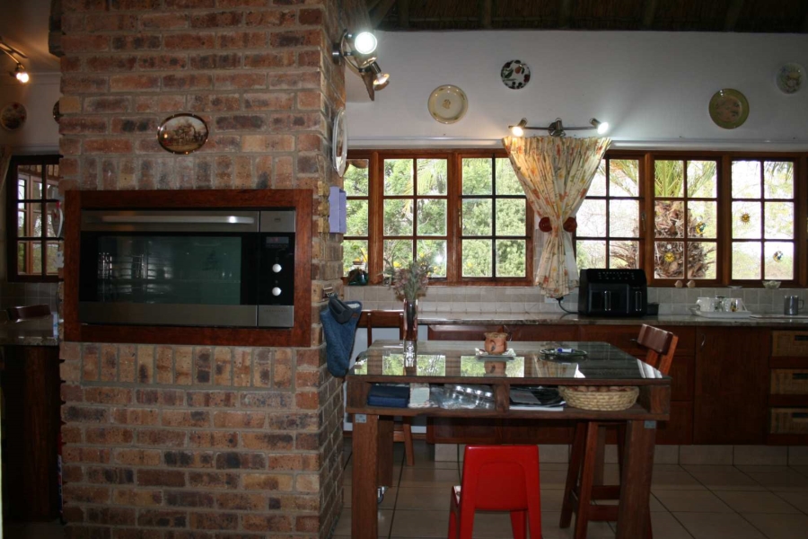 4 Bedroom Property for Sale in Zonnehoewe A H Gauteng