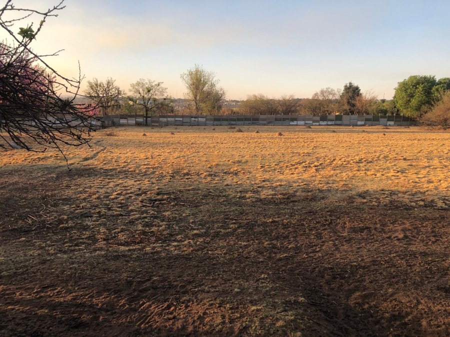 6 Bedroom Property for Sale in Honeydew Manor Gauteng