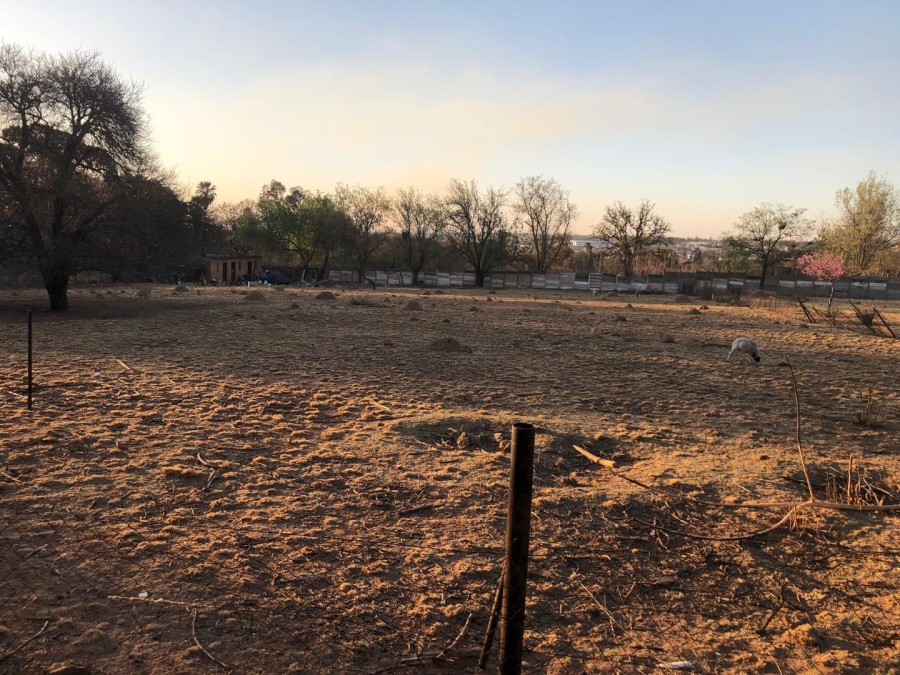 6 Bedroom Property for Sale in Honeydew Manor Gauteng