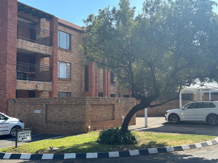 2 Bedroom Property for Sale in Sundowner Gauteng