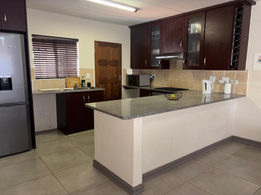 2 Bedroom Property for Sale in Sundowner Gauteng
