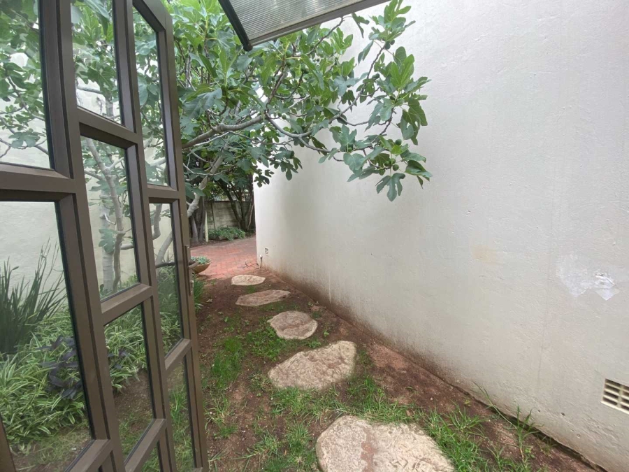 To Let 1 Bedroom Property for Rent in Discovery Gauteng