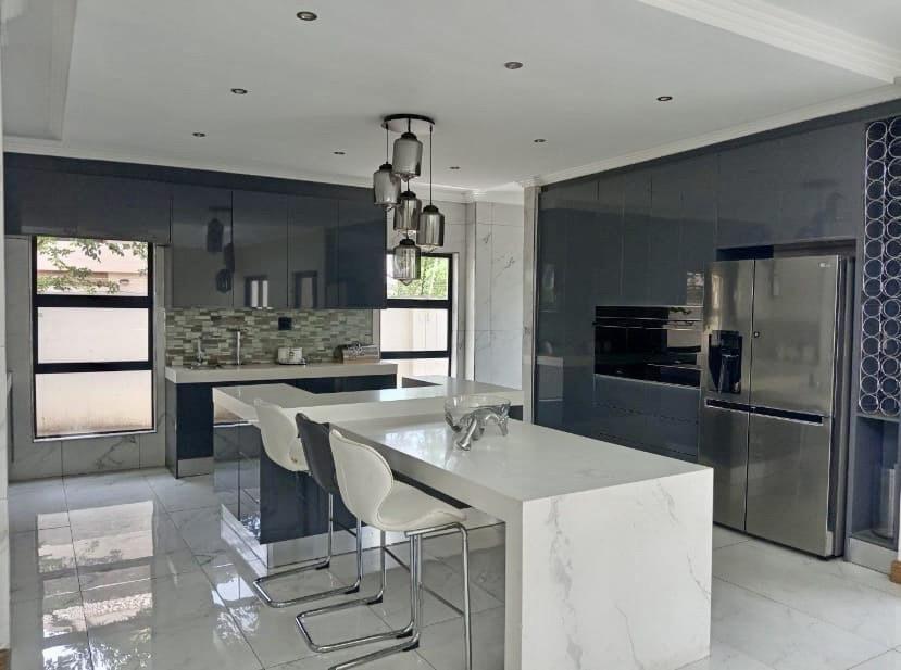 To Let 6 Bedroom Property for Rent in Kyalami Gauteng