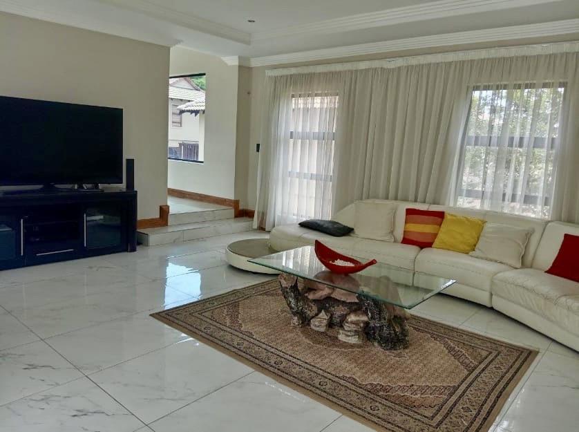 To Let 6 Bedroom Property for Rent in Kyalami Gauteng