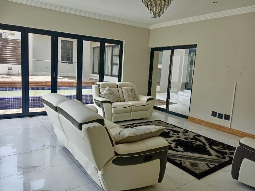 To Let 6 Bedroom Property for Rent in Kyalami Gauteng