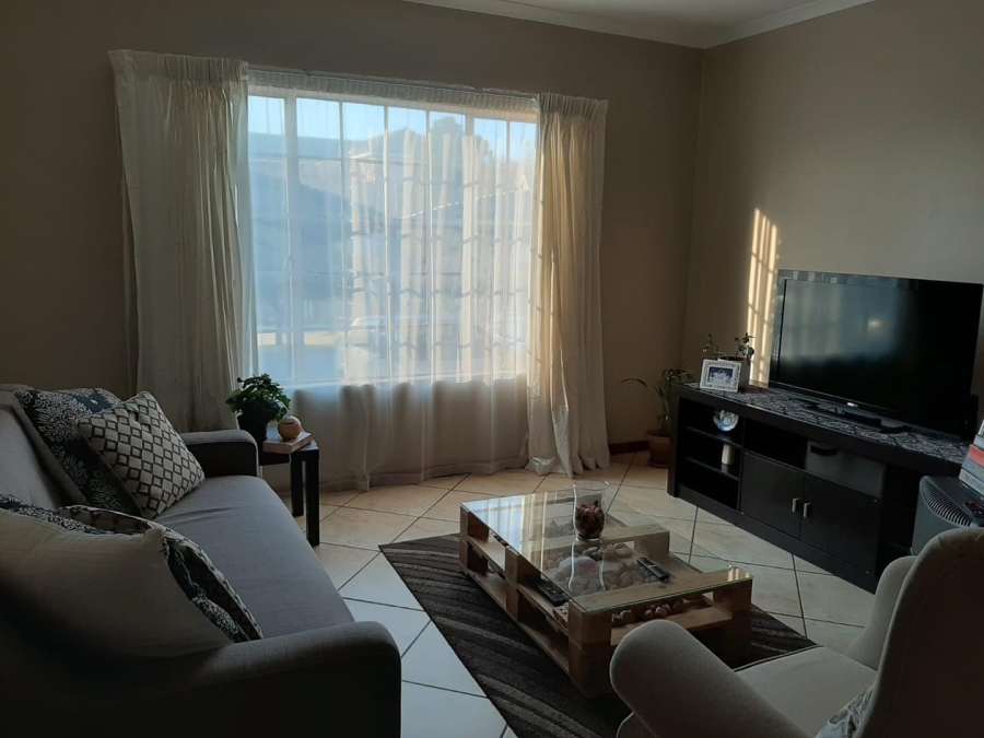 To Let 2 Bedroom Property for Rent in Ferndale Gauteng