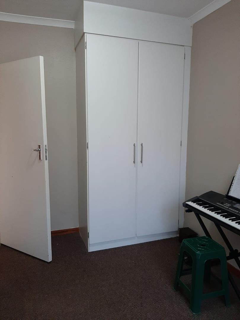 To Let 2 Bedroom Property for Rent in Ferndale Gauteng