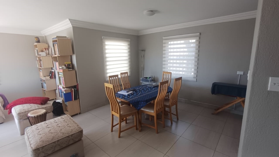 3 Bedroom Property for Sale in La Montagne Gauteng