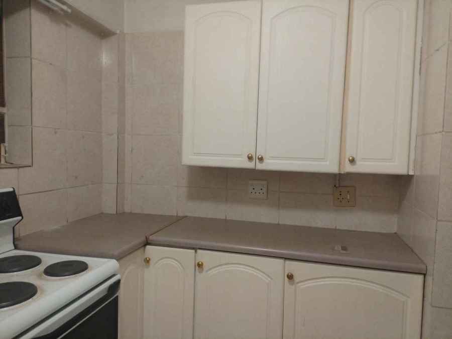 To Let 2 Bedroom Property for Rent in Weavind Park Gauteng