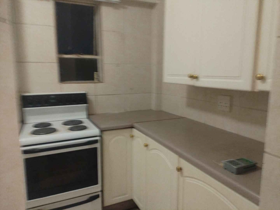 To Let 2 Bedroom Property for Rent in Weavind Park Gauteng
