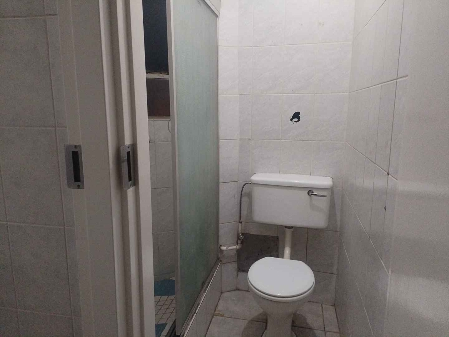 To Let 2 Bedroom Property for Rent in Weavind Park Gauteng