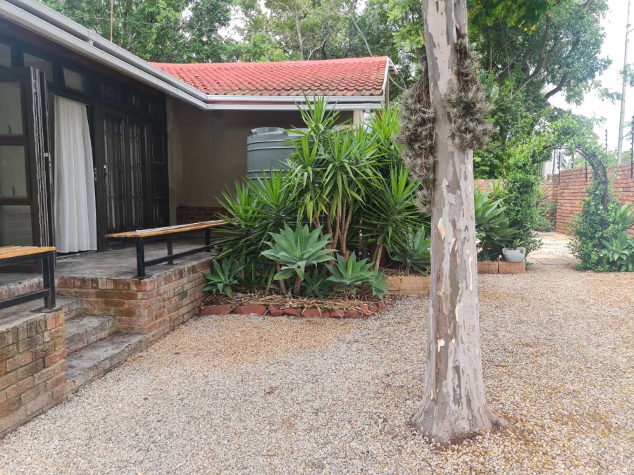 To Let 1 Bedroom Property for Rent in Groenkloof Gauteng
