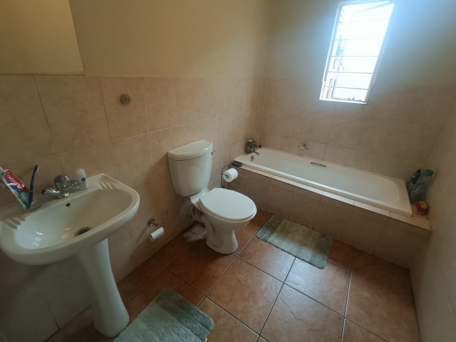 2 Bedroom Property for Sale in Clubview Gauteng