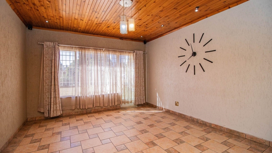 3 Bedroom Property for Sale in Rynsoord Gauteng