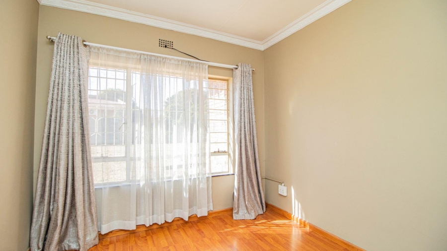 3 Bedroom Property for Sale in Rynsoord Gauteng