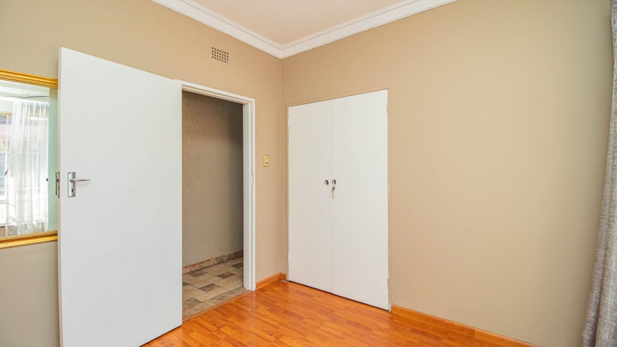3 Bedroom Property for Sale in Rynsoord Gauteng