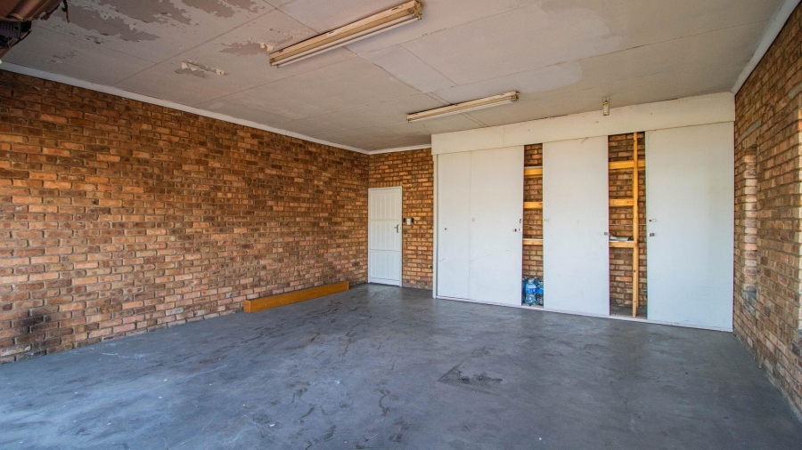 3 Bedroom Property for Sale in Rynsoord Gauteng