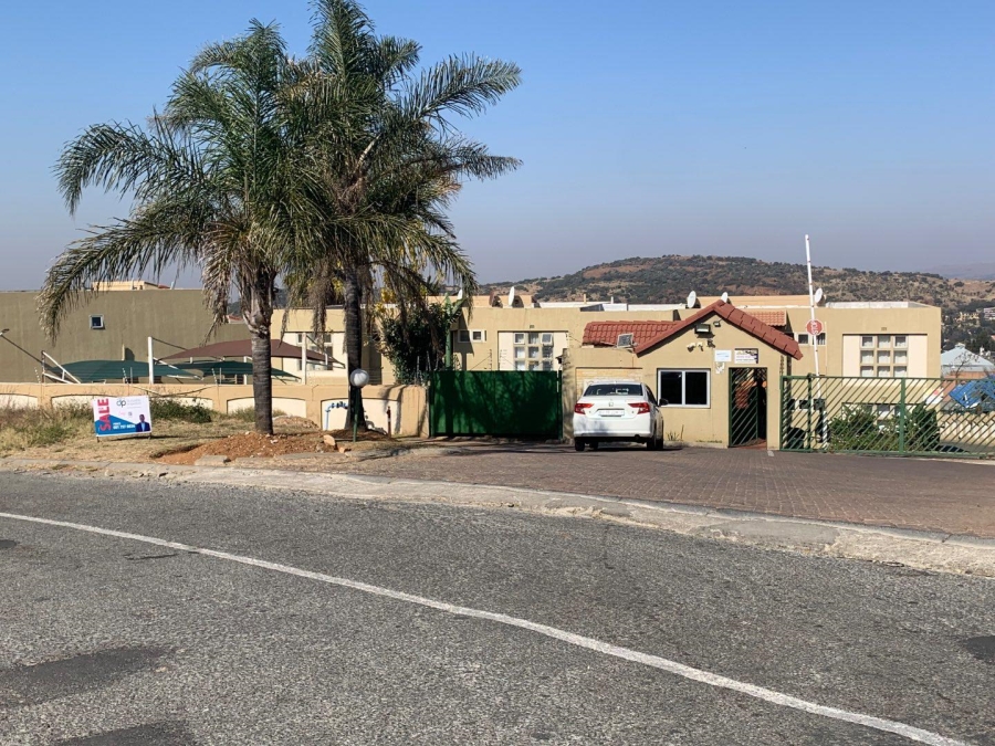 To Let 2 Bedroom Property for Rent in Winchester Hills Gauteng