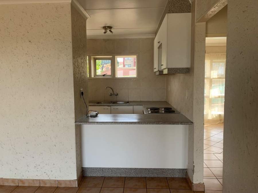 To Let 2 Bedroom Property for Rent in Winchester Hills Gauteng