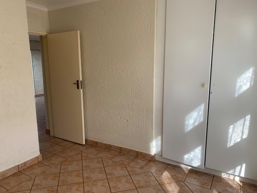 To Let 2 Bedroom Property for Rent in Winchester Hills Gauteng