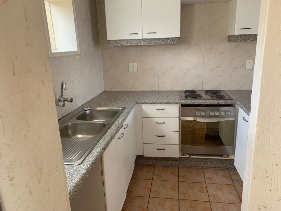 To Let 2 Bedroom Property for Rent in Winchester Hills Gauteng