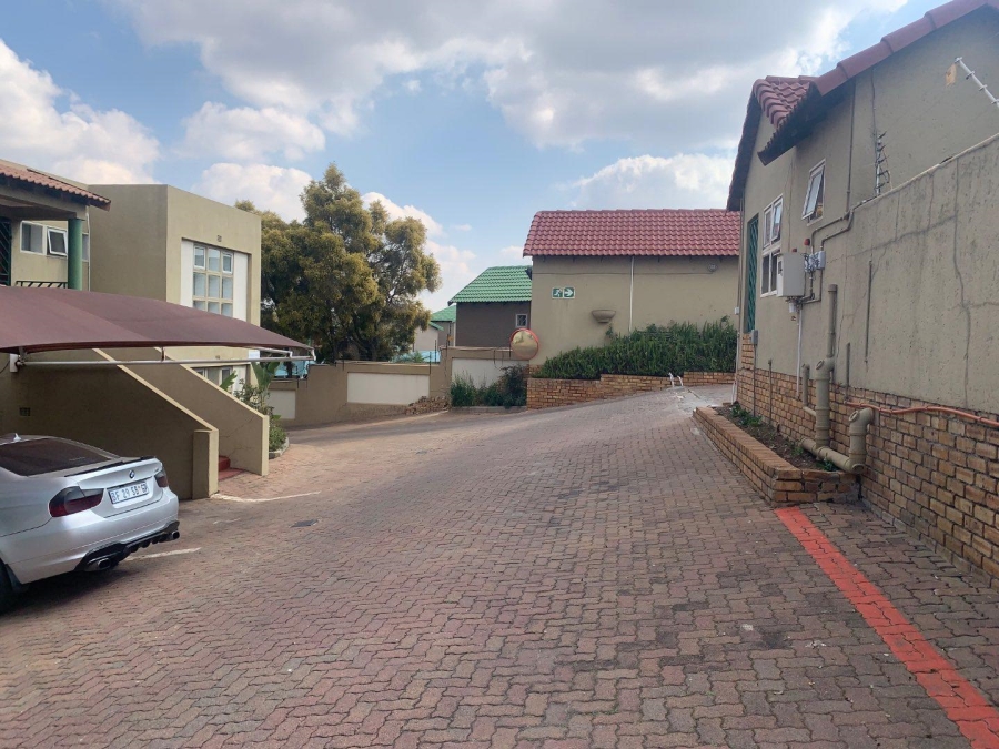 To Let 2 Bedroom Property for Rent in Winchester Hills Gauteng