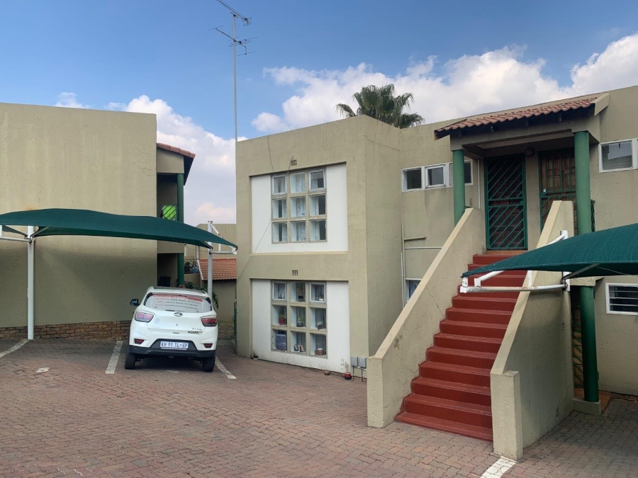 To Let 2 Bedroom Property for Rent in Winchester Hills Gauteng