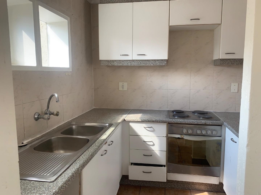 To Let 2 Bedroom Property for Rent in Winchester Hills Gauteng