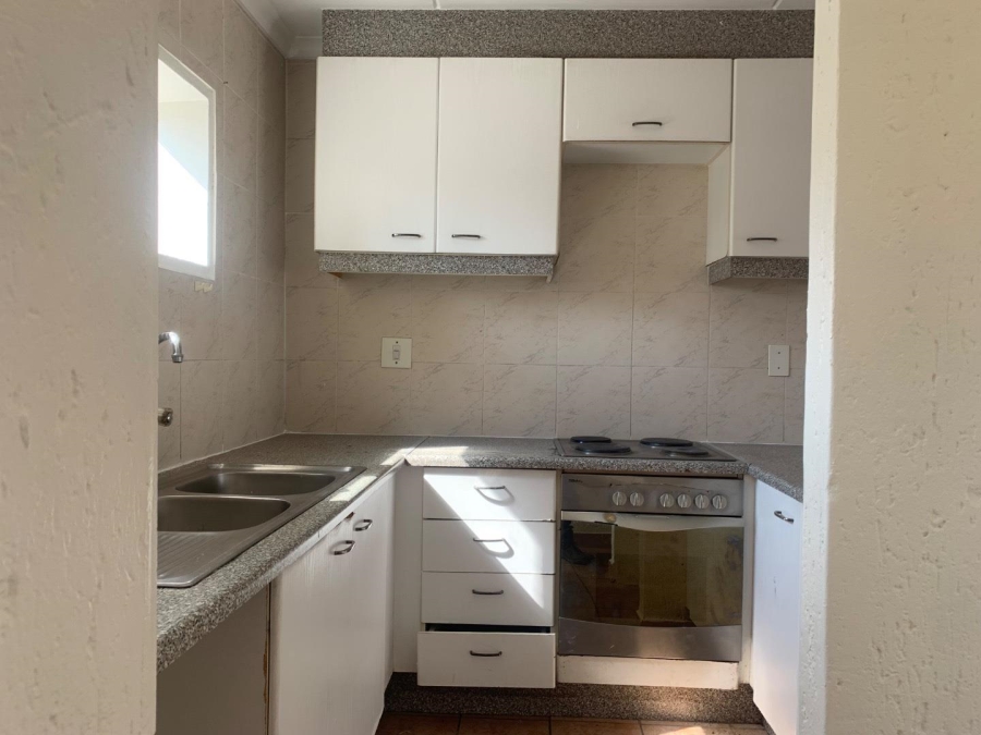 To Let 2 Bedroom Property for Rent in Winchester Hills Gauteng