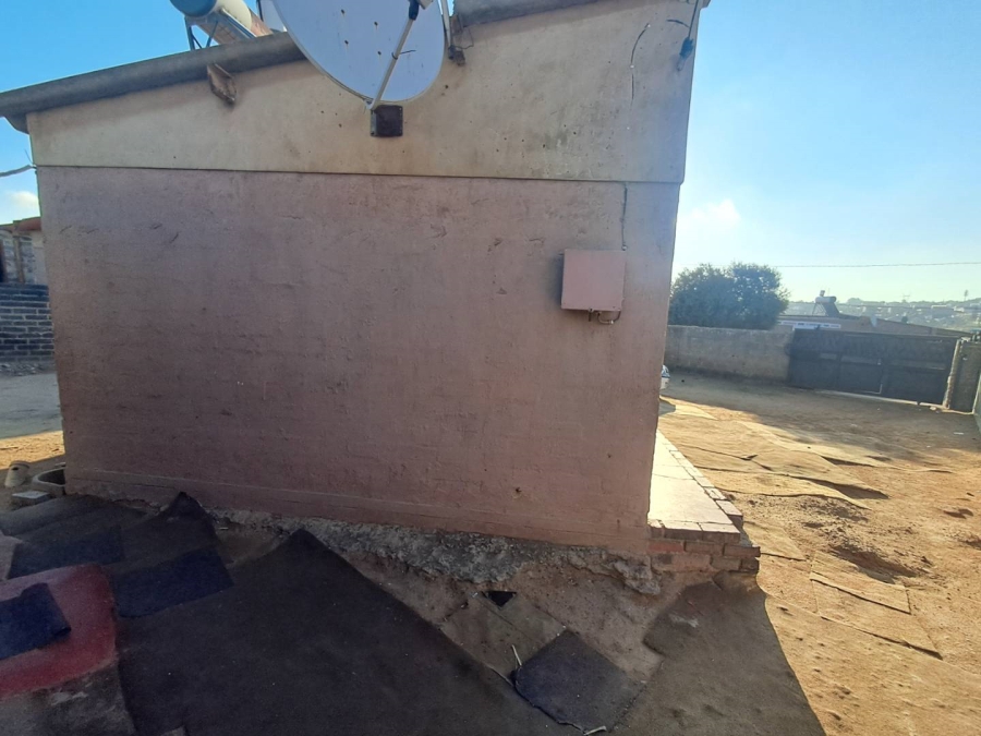 1 Bedroom Property for Sale in Kaalfontein Gauteng